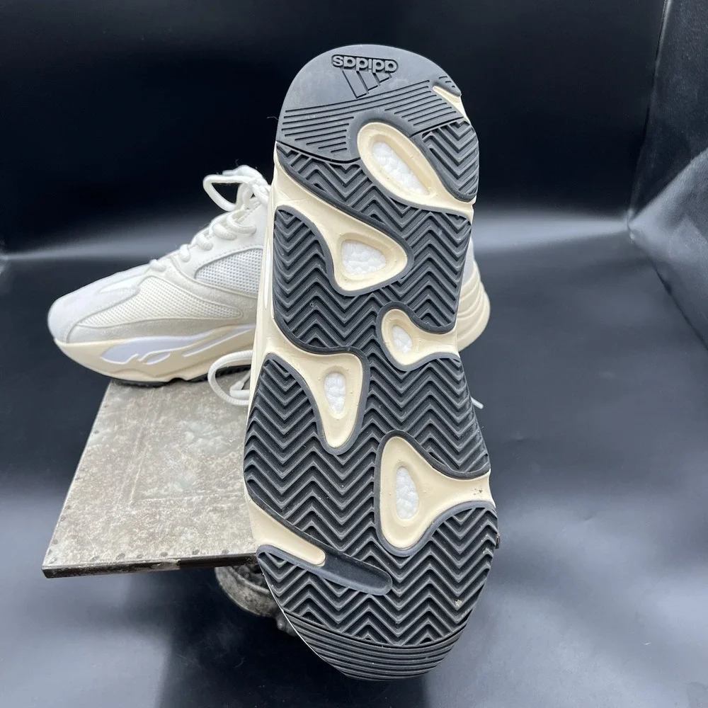 Adidas Yeezy Boost 700 analog V1 ivory Grey EG7596 Men's Size 13